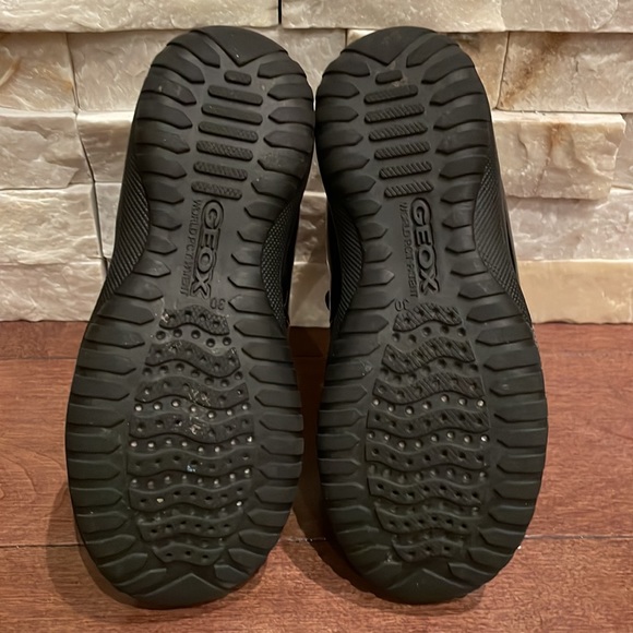 Geox Patent Leather Shoes - Picture 9 of 9